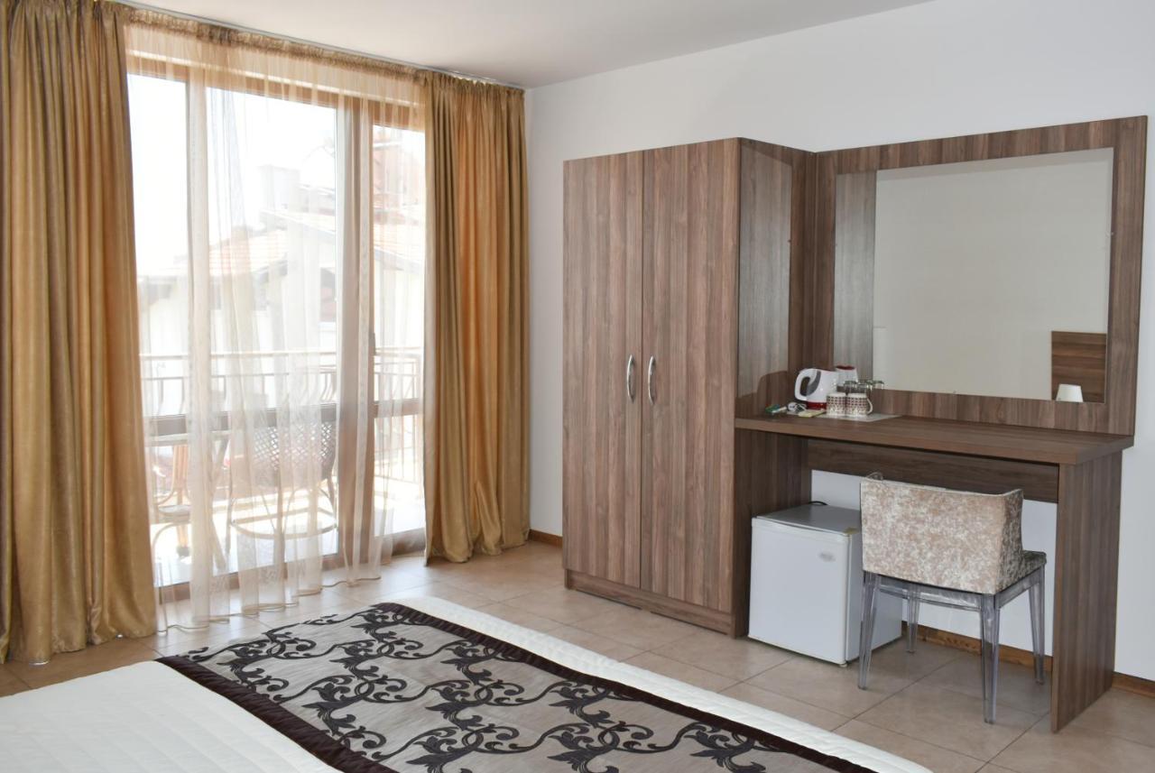 Time Out Hotel Sozopol Luaran gambar